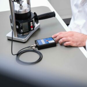 DAkkS-Kalibrierung: Schließkraftmessgerät